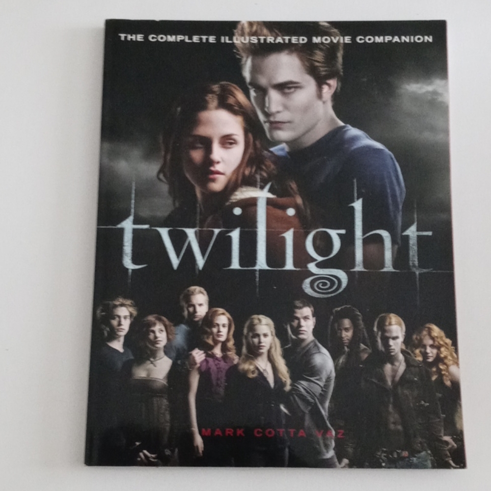 Twilight - illustration companion